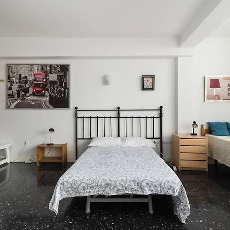 Loft Moderno Y Luminoso Al Lado De Las Canteras Las Palmas de Gran Canaria Luaran gambar